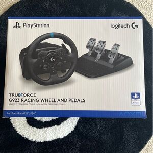 Logitech - G923 Racing Wheel and Pedals for PS5, PS4 and PC - Black